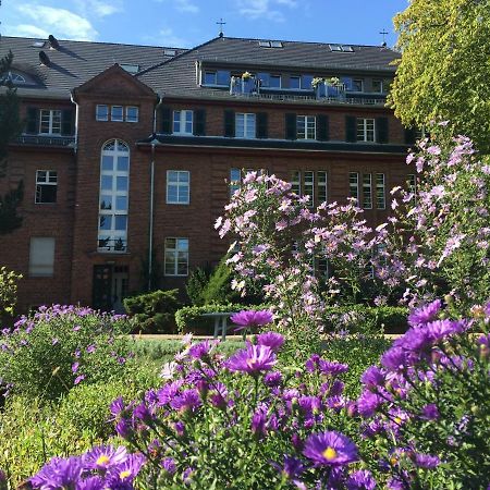 Hotel Gaeste- Und Tagungshaus Am Glockengarten Berlino Esterno foto